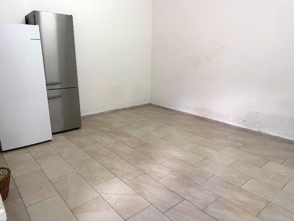 Immobilienangebot - Köln/ Roggendorf - Alle - Hofanlage mit Ein- Zweifamilienhaus und vielen Nebengebäuden zum Ausbau und individueller Nutzung.