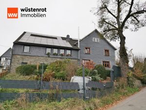Immobilienangebot - Nümbrecht / Winterborn - Alle - ***Außergewöhnlicher Fachwerkhof mit 3 Wohneinheiten und der Möglichkeit zur Tierhaltung***