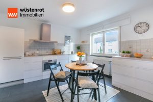 Immobilienangebot - Euskirchen / Stotzheim - Alle - Top-Immobilie, hier können Sie direkt einziehen!