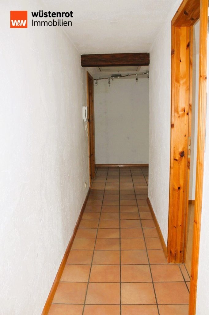 Immobilienangebot - Bad Säckingen - Alle - Freie 3-Zimmer-Wohnung mit Loggia im Zentrum von Bad Säckingen