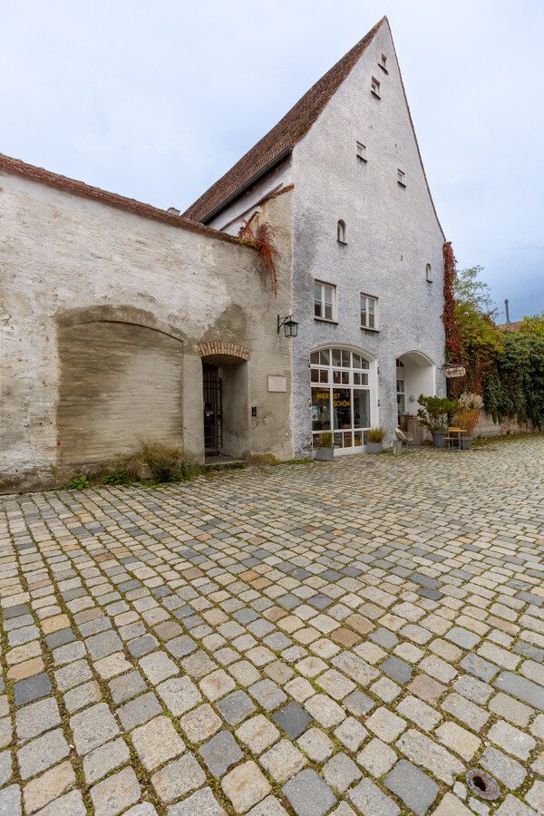 Immobilienangebot - Landsberg - Alle - Ein bezauberndes Altstadthaus mit vor-genehmigter Ausbau-Reserve, 1992 kernsaniert