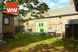 Immobilienangebot - Lindenberg - Alle - REERVIERT! Sanierungsbedürftiges Einfamilienhaus mit  Scheune, Nebengelass in Lindenberg/Tauche