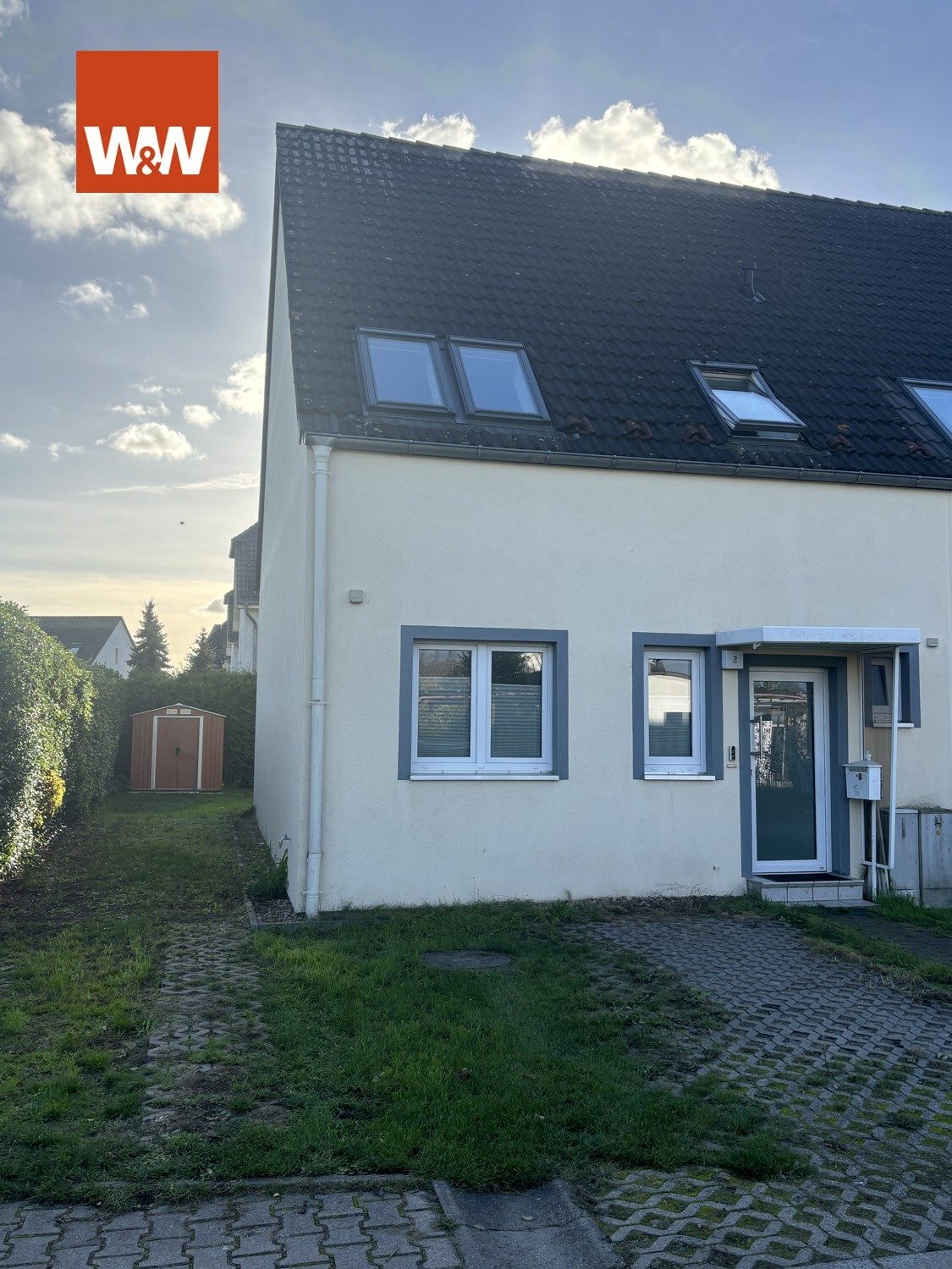 Immobilienangebot - Schönefeld / Waltersdorf - Alle - *Schönes neuwertiges Reihenendhaus mit guter Ausstattung und viel Platz für die Familie*