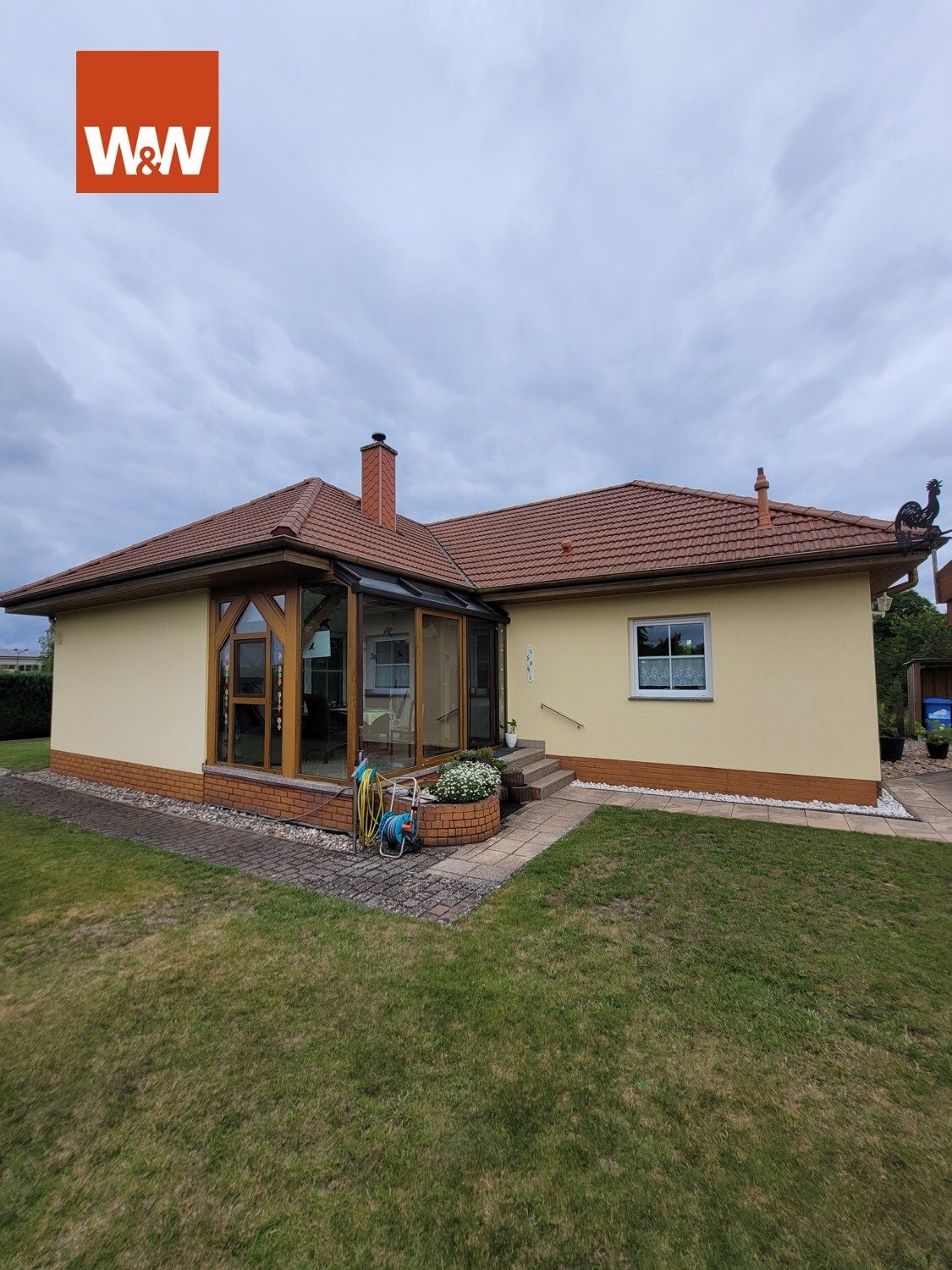 Immobilienangebot - Wittstock/Dosse - Alle - *Sehr schönes Einfamilienhaus im Bungalowstil mit guter Ausstattung auf schönem Grundstück*