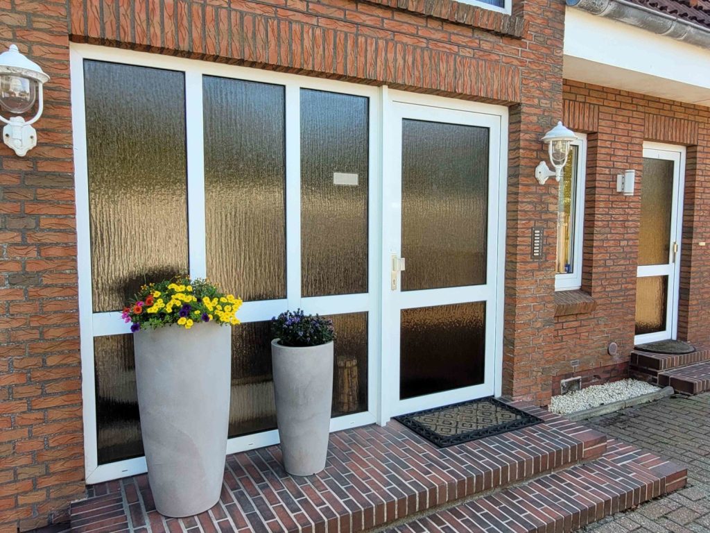 Immobilienangebot - Büsum - Alle - Attraktives, sehr lukratives Acht-Appartementhaus in begehrter Lage von Büsum