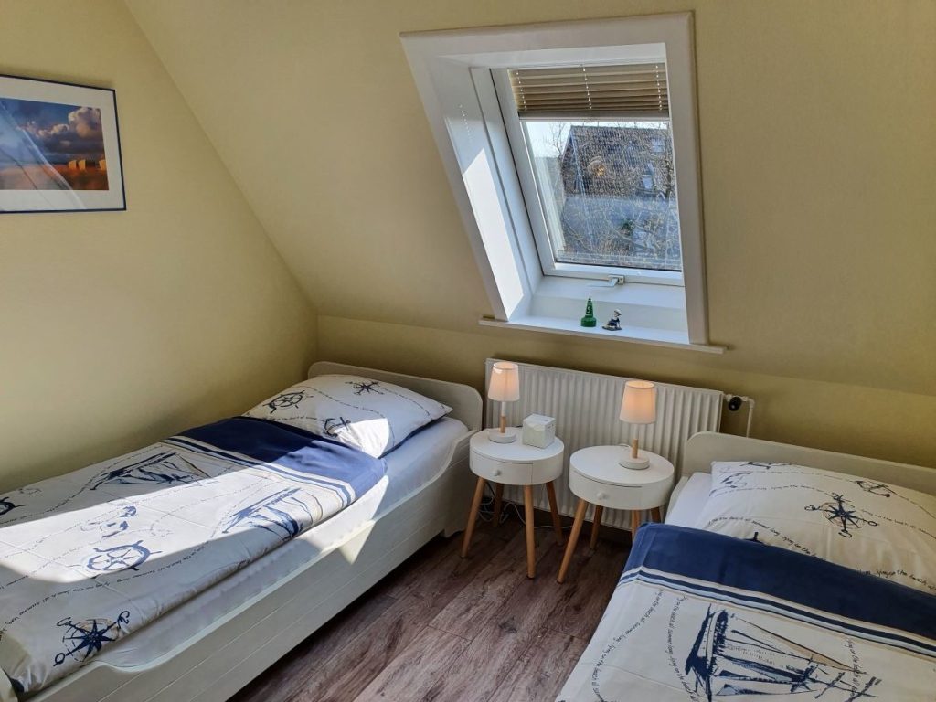 Immobilienangebot - Büsum - Alle - Attraktives, sehr lukratives Acht-Appartementhaus in begehrter Lage von Büsum