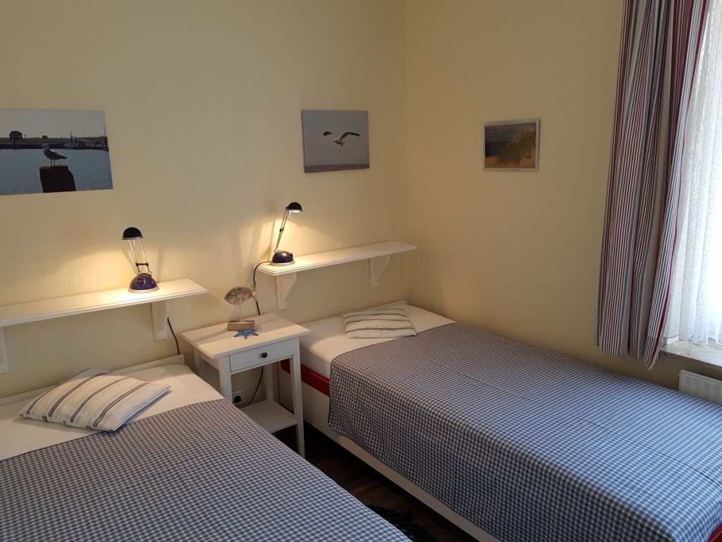 Immobilienangebot - Büsum - Alle - Attraktives, sehr lukratives Acht-Appartementhaus in begehrter Lage von Büsum