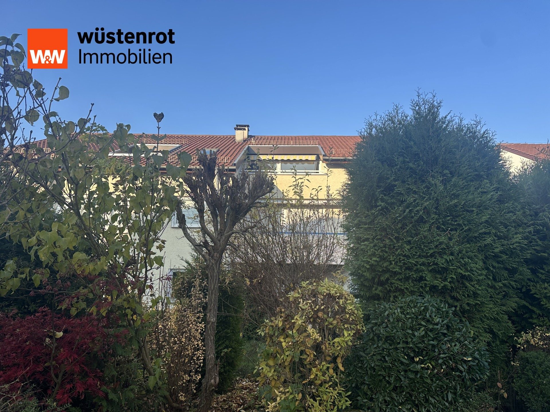Immobilienangebot - Stuttgart / Weilimdorf - Alle - Schöne 3,5-Zimmerwohnung mit Balkon, Garage und Stellplatz in begehrter Lage von S-Weilimdorf
