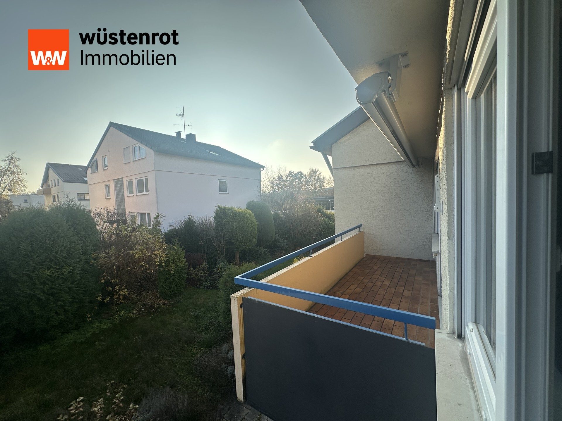 Immobilienangebot - Stuttgart / Weilimdorf - Alle - Schöne 3,5-Zimmerwohnung mit Balkon, Garage und Stellplatz in begehrter Lage von S-Weilimdorf