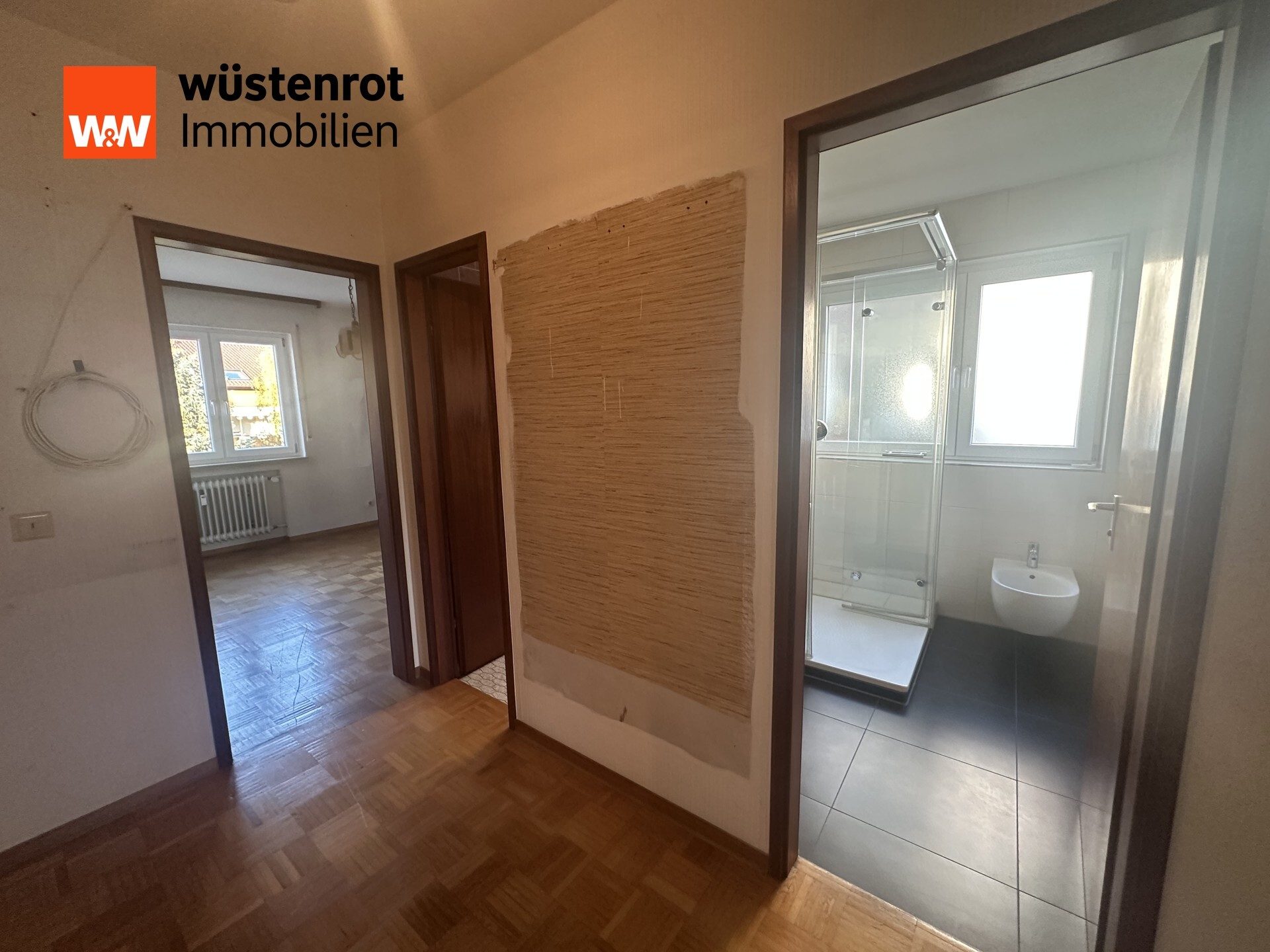 Immobilienangebot - Stuttgart / Weilimdorf - Alle - Schöne 3,5-Zimmerwohnung mit Balkon, Garage und Stellplatz in begehrter Lage von S-Weilimdorf