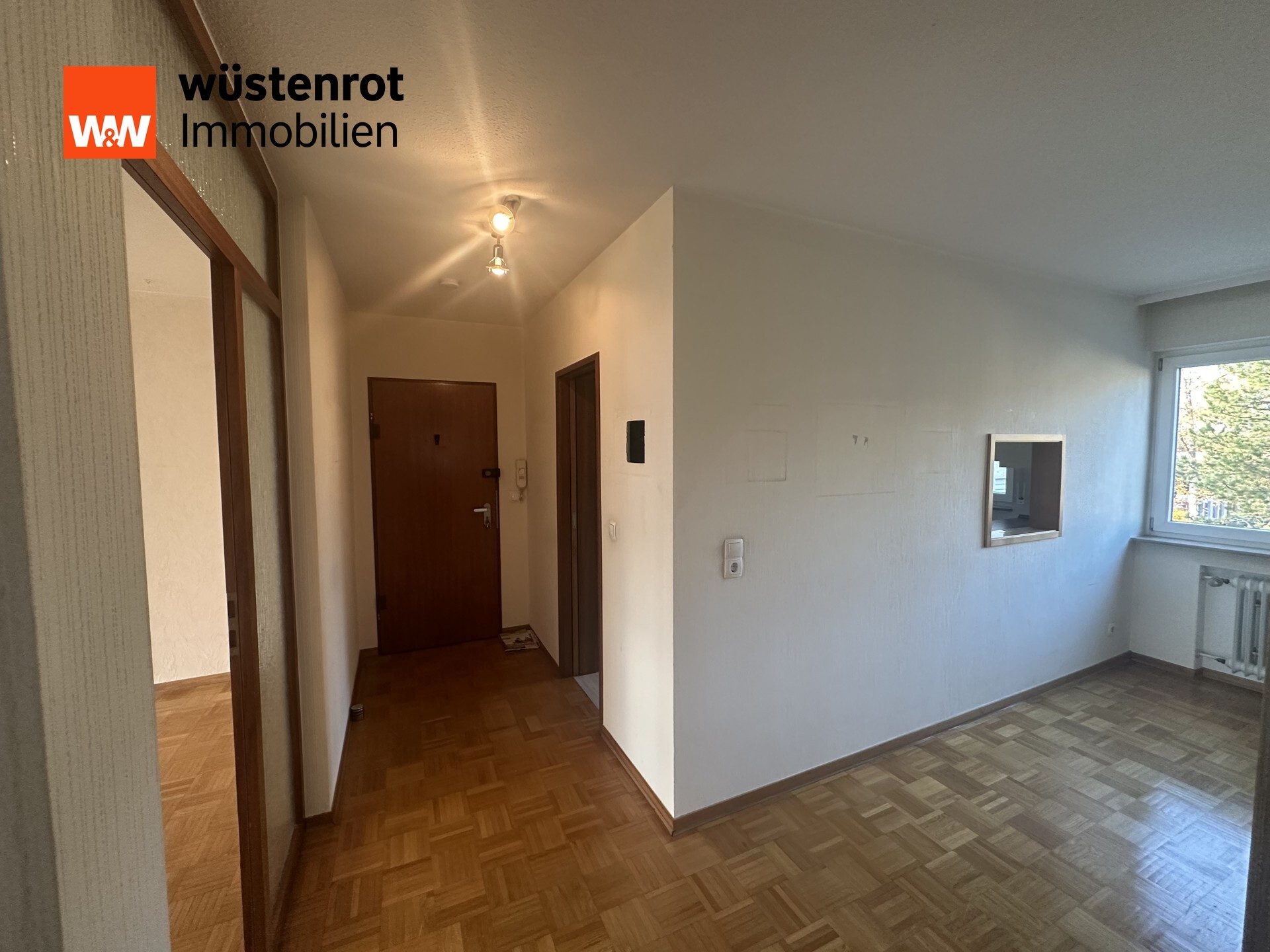 Immobilienangebot - Stuttgart / Weilimdorf - Alle - Schöne 3,5-Zimmerwohnung mit Balkon, Garage und Stellplatz in begehrter Lage von S-Weilimdorf