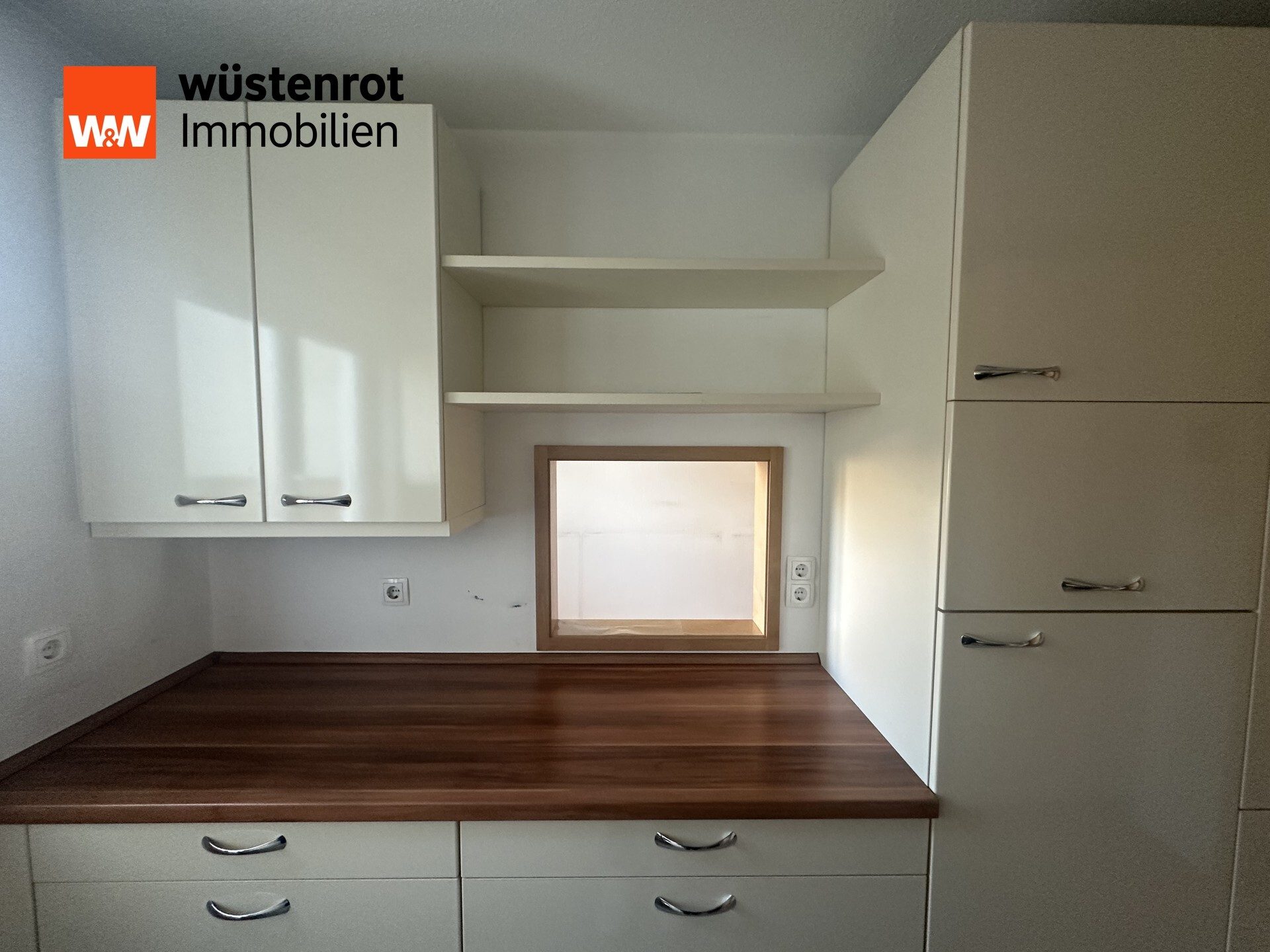 Immobilienangebot - Stuttgart / Weilimdorf - Alle - Schöne 3,5-Zimmerwohnung mit Balkon, Garage und Stellplatz in begehrter Lage von S-Weilimdorf