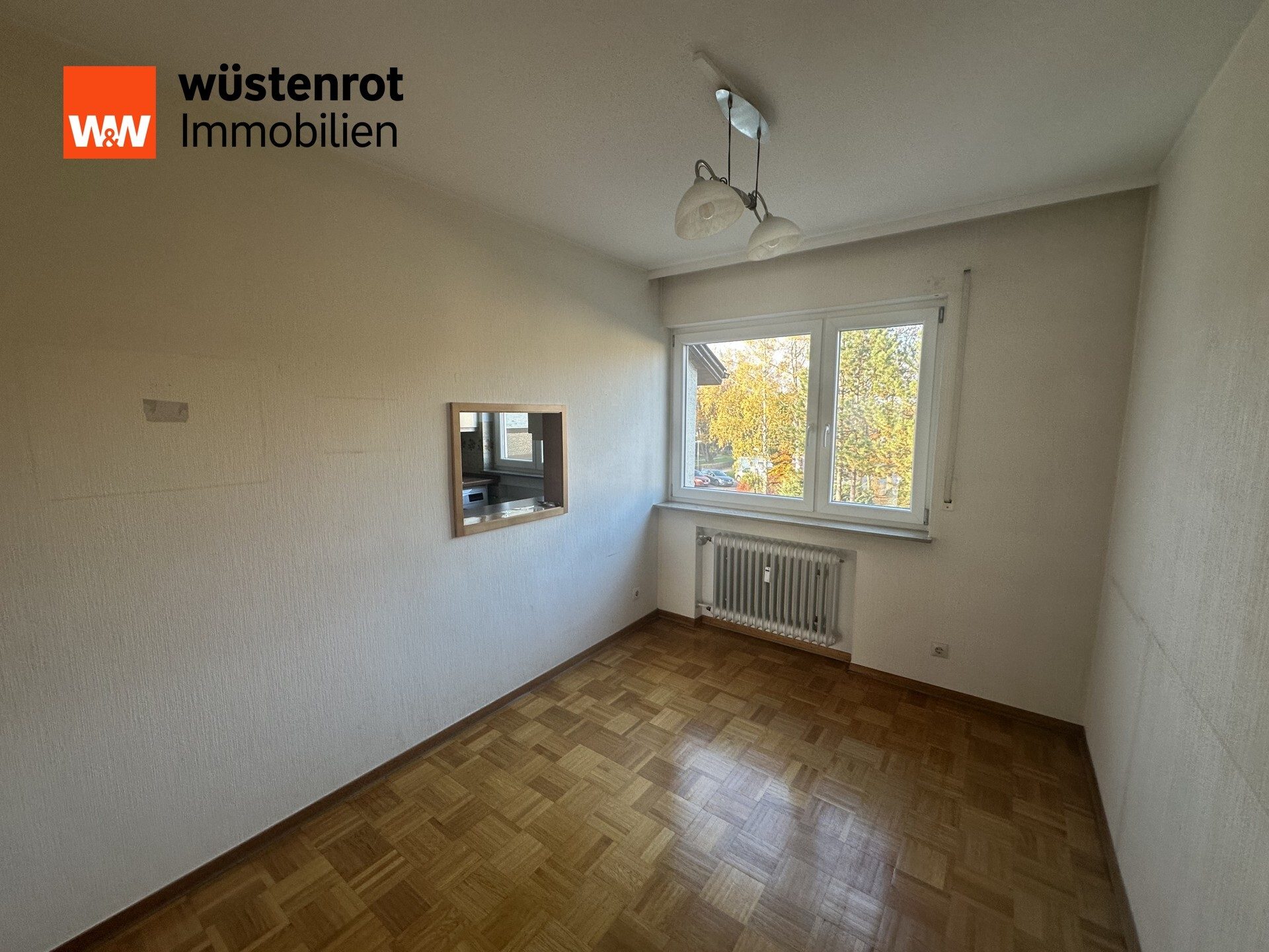 Immobilienangebot - Stuttgart / Weilimdorf - Alle - Schöne 3,5-Zimmerwohnung mit Balkon, Garage und Stellplatz in begehrter Lage von S-Weilimdorf