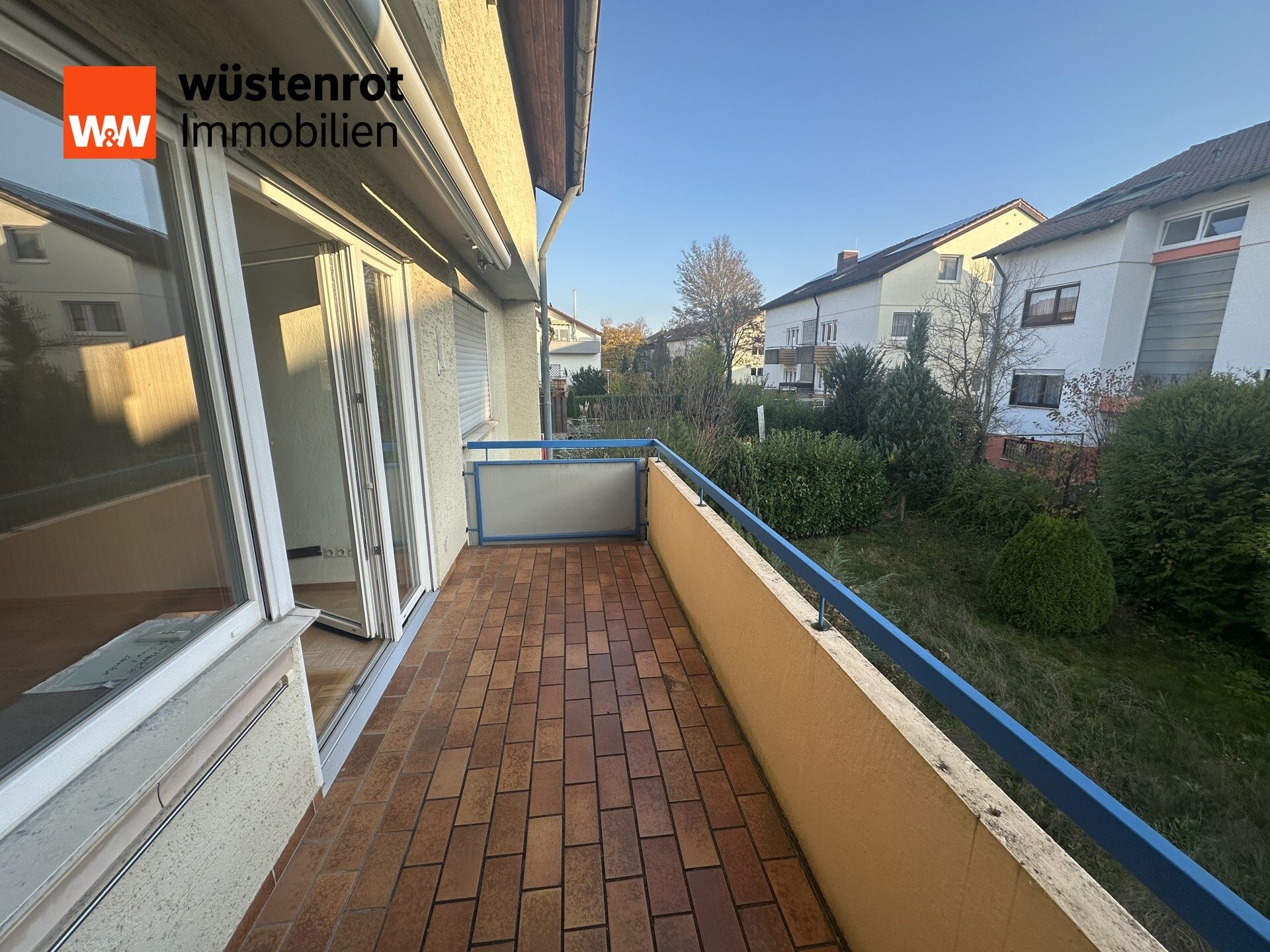 Immobilienangebot - Stuttgart / Weilimdorf - Alle - Schöne 3,5-Zimmerwohnung mit Balkon, Garage und Stellplatz in begehrter Lage von S-Weilimdorf