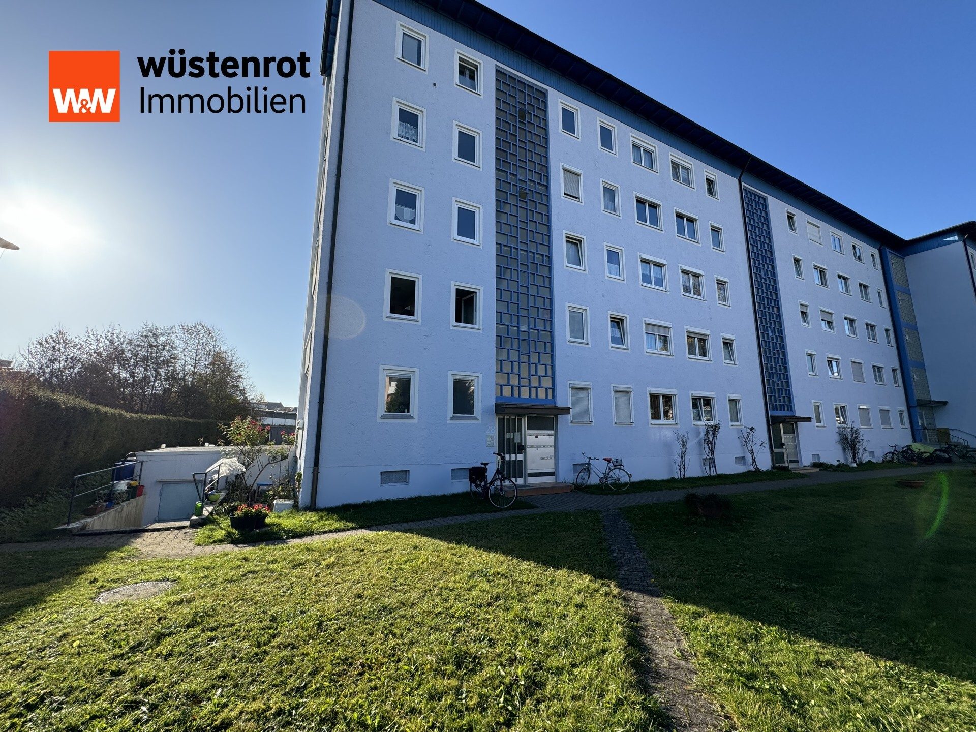 Immobilienangebot - Lindenberg im Allgäu - Alle - Zentrumsnahe 1-Zimmer-Wohnung mit Balkon und kleinem Wintergarten in Lindenberg im Allgäu!