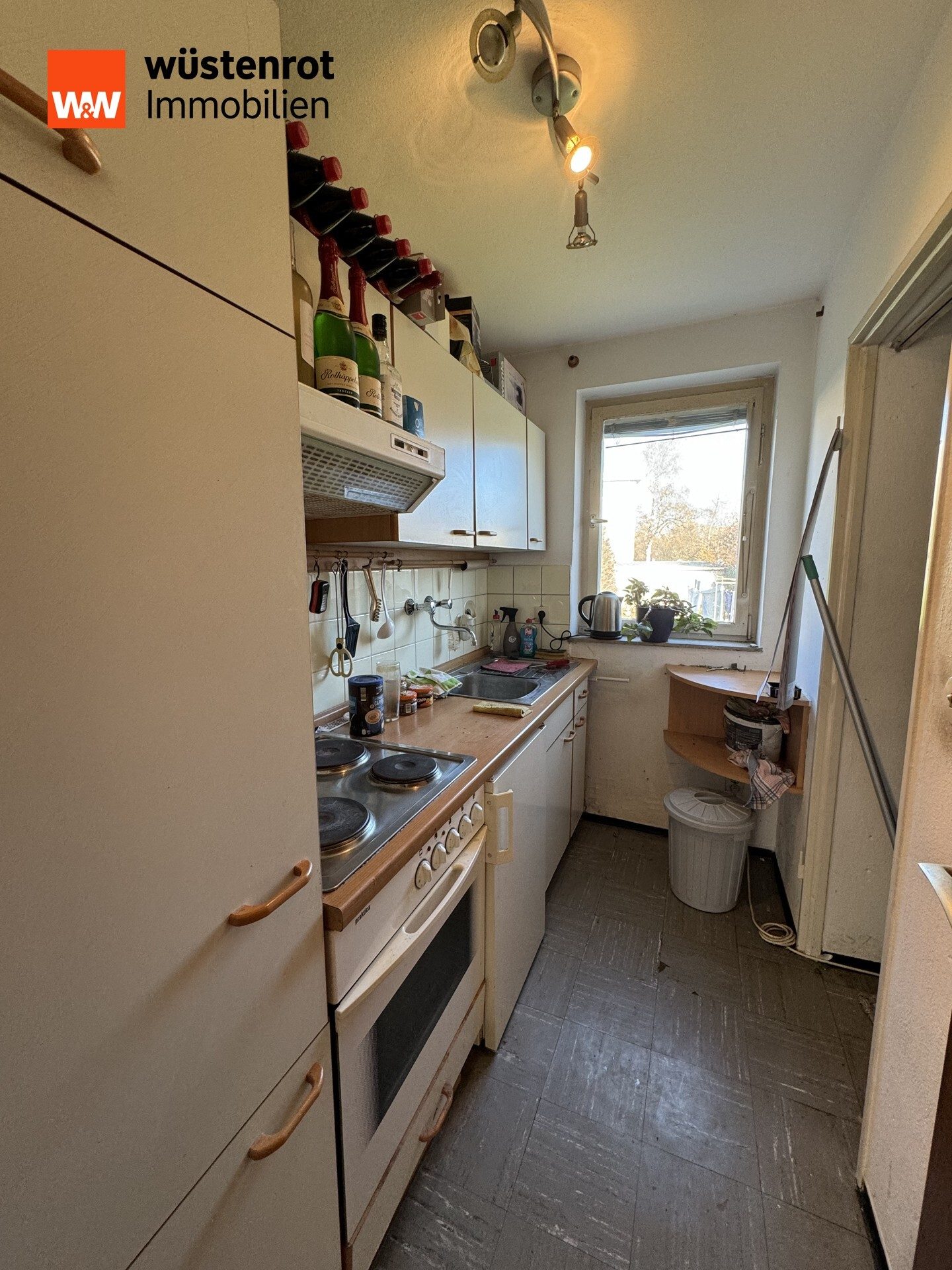 Immobilienangebot - Lindenberg im Allgäu - Alle - Zentrumsnahe 1-Zimmer-Wohnung mit Balkon und kleinem Wintergarten in Lindenberg im Allgäu!