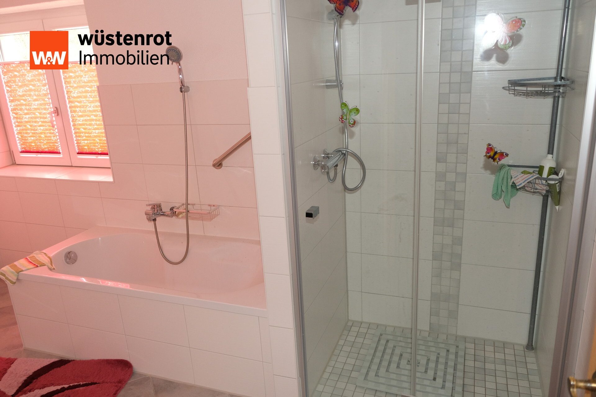 Immobilienangebot - Mülsen / Mülsen Sankt Niclas - Alle - Charmantes Einfamilienhaus mit Nebengebäude im Herzen von Sankt Niclas