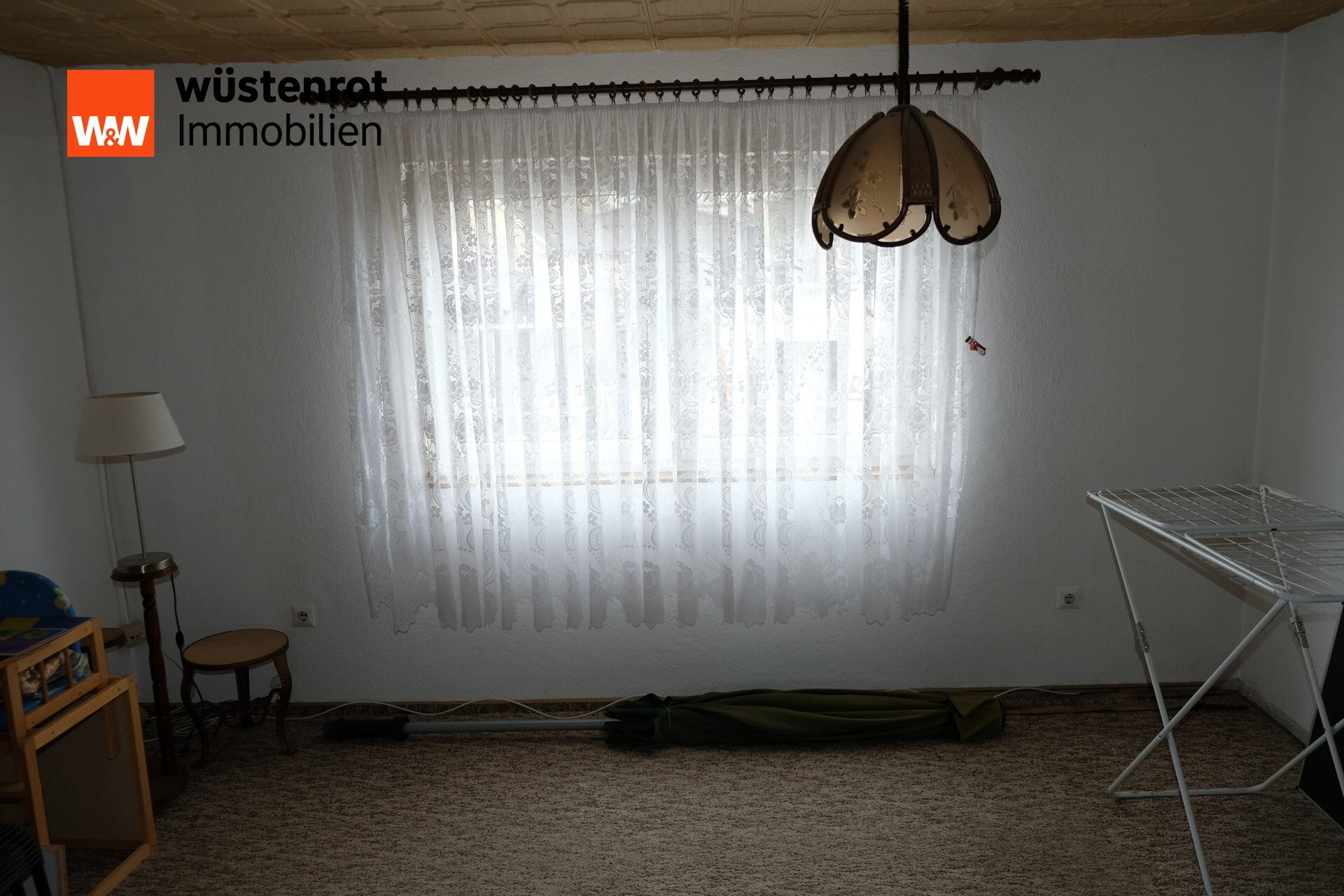 Immobilienangebot - Mülsen / Mülsen Sankt Niclas - Alle - Charmantes Einfamilienhaus mit Nebengebäude im Herzen von Sankt Niclas