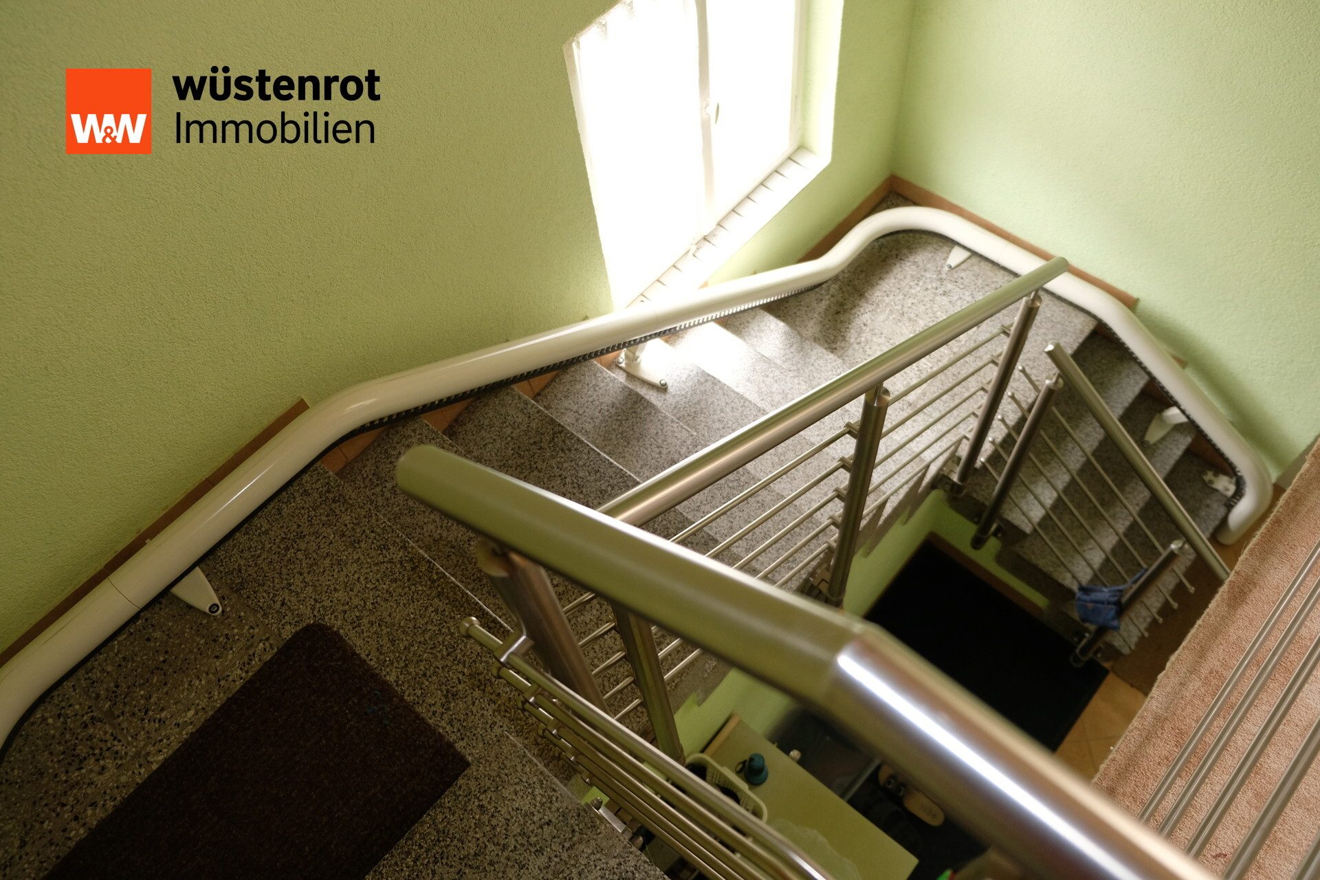 Immobilienangebot - Mülsen / Mülsen Sankt Niclas - Alle - Charmantes Einfamilienhaus mit Nebengebäude im Herzen von Sankt Niclas