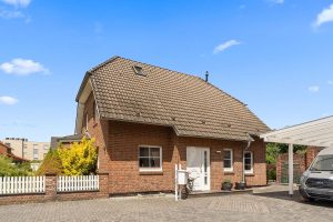 Immobilienangebot - Langenfeld - Alle - Reserviert: Mit 3D und Video: Ihr neues Familienparadies in Langenfeld: Stilvolles Einfamilienhaus mit Wellnessoase & Garten