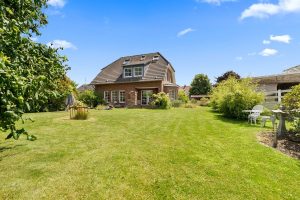 Immobilienangebot - Langenfeld - Alle - Reserviert: Mit 3D und Video: Ihr neues Familienparadies in Langenfeld: Stilvolles Einfamilienhaus mit Wellnessoase & Garten