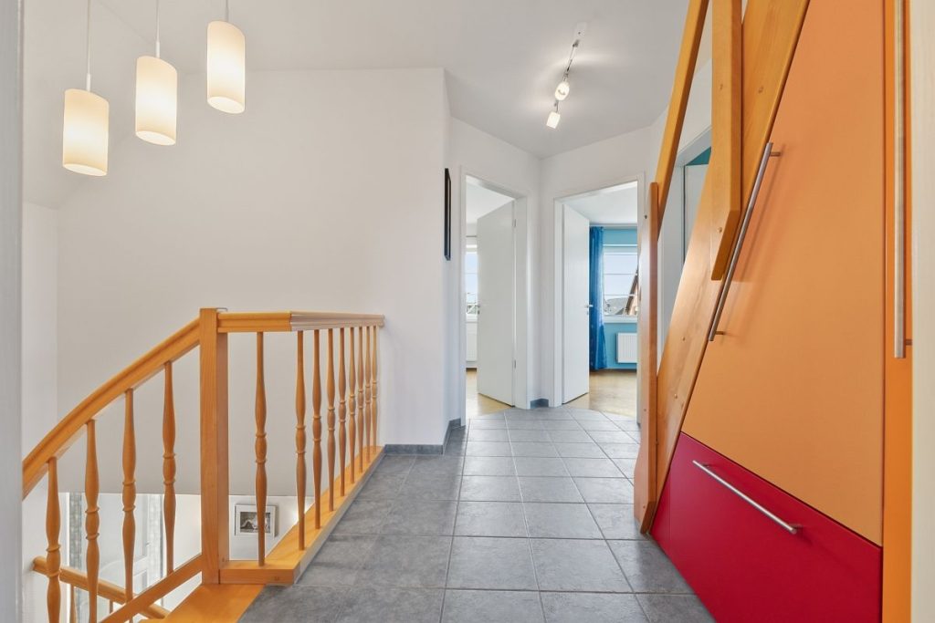 Immobilienangebot - Langenfeld - Alle - Reserviert: Mit 3D und Video: Ihr neues Familienparadies in Langenfeld: Stilvolles Einfamilienhaus mit Wellnessoase & Garten