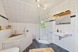 Immobilienangebot - Langenfeld - Alle - Reserviert: Mit 3D und Video: Ihr neues Familienparadies in Langenfeld: Stilvolles Einfamilienhaus mit Wellnessoase & Garten