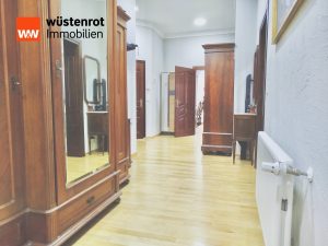 Immobilienangebot - Neustadt an der Weinstraße - Alle - Jugendstilvilla: Repräsentatives, kernsaniertes MFH mit 5 Wohneinheiten für Anleger o.  Selbstnutzer