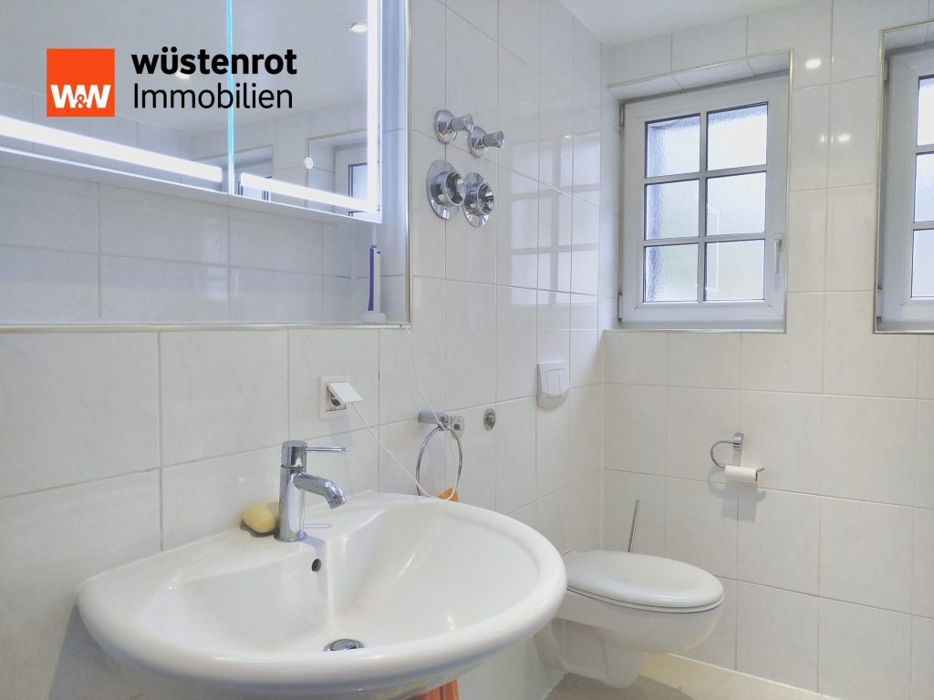 Immobilienangebot - Neustadt an der Weinstraße - Alle - Jugendstilvilla: Repräsentatives, kernsaniertes MFH mit 5 Wohneinheiten für Anleger o.  Selbstnutzer