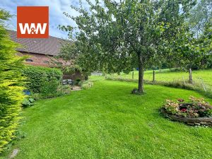 Immobilienangebot - Solingen / Gräfrath - Alle - Einzigartiges Zweifamilienhaus im Landschaftsschutzgebiet von Solingen Gräfrath mit Stall und Weideflächen