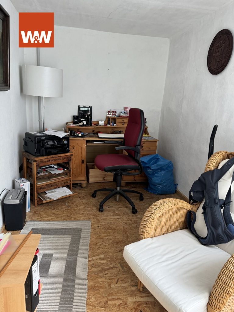 Immobilienangebot - Solingen / Gräfrath - Alle - Einzigartiges Zweifamilienhaus im Landschaftsschutzgebiet von Solingen Gräfrath mit Stall und Weideflächen