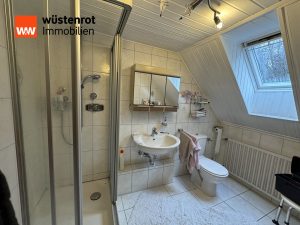 Immobilienangebot - Solingen / Gräfrath - Alle - Einzigartiges Zweifamilienhaus im Landschaftsschutzgebiet von Solingen Gräfrath mit Stall und Weideflächen