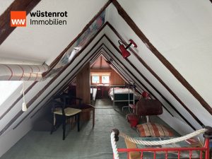 Immobilienangebot - Solingen / Gräfrath - Alle - Einzigartiges Zweifamilienhaus im Landschaftsschutzgebiet von Solingen Gräfrath mit Stall und Weideflächen