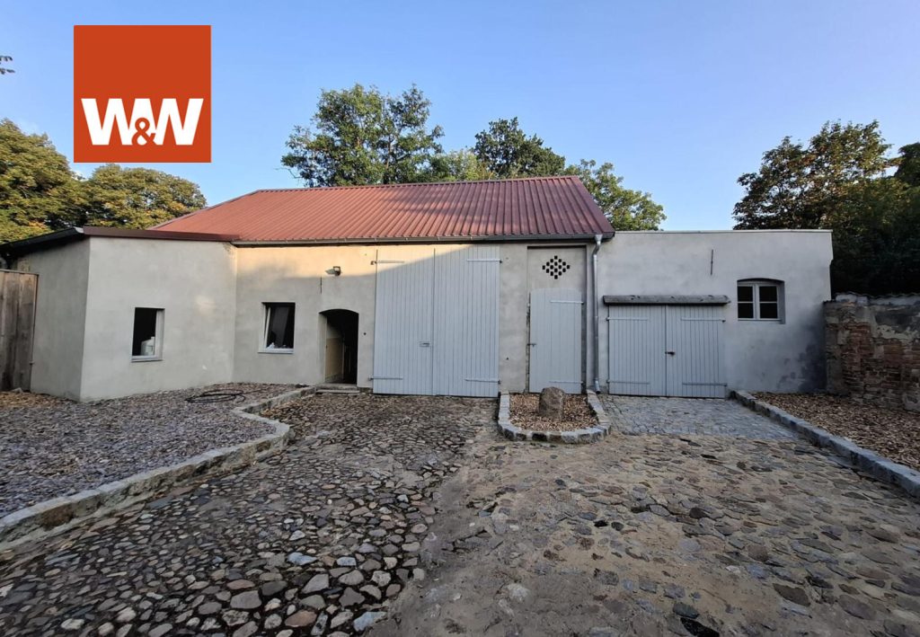Immobilienangebot - Treuenbrietzen - Alle - Mehrfamilienhaus mit weiterem Potenzial ohne Investitionsstau in guter Lage zu verkaufen.