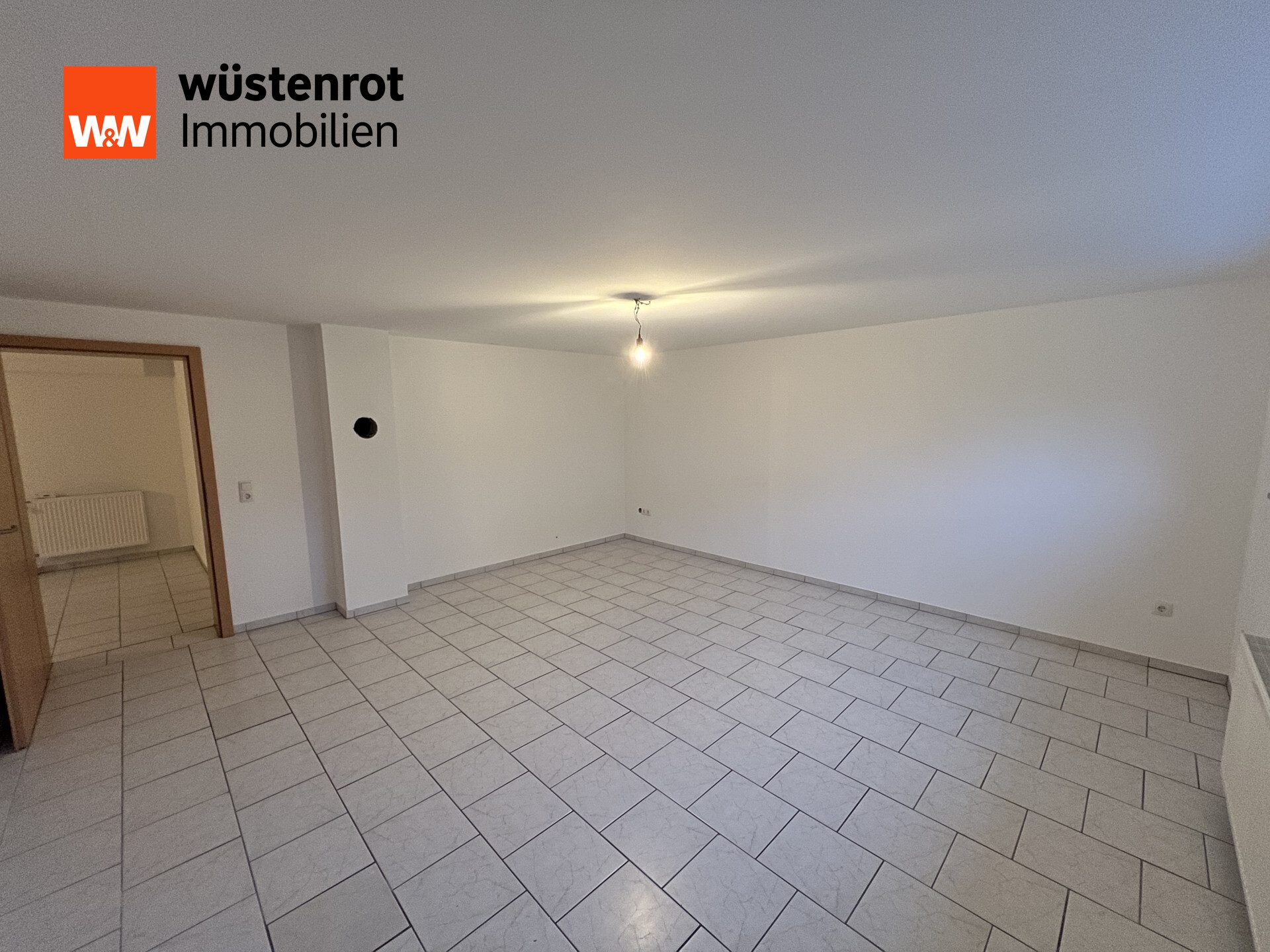Immobilienangebot - Gundelsheim - Alle - Großzügige 4-Zimmer-Wohnung in Gundelsheim