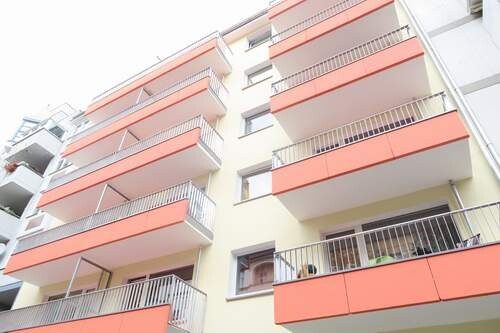 Immobilienangebot - Berlin - Alle - Attraktive Kapitalanlage! Ladengeschäft in einer Seitenstraße nur wenige Meter von der Schloßstraße.