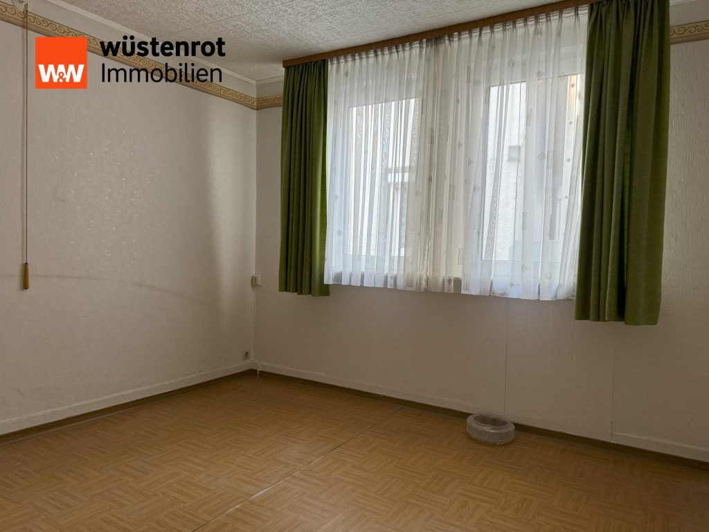 Immobilienangebot - Bad Urach - Alle - Jetzt den Wunsch vom eigenen Haus realisieren