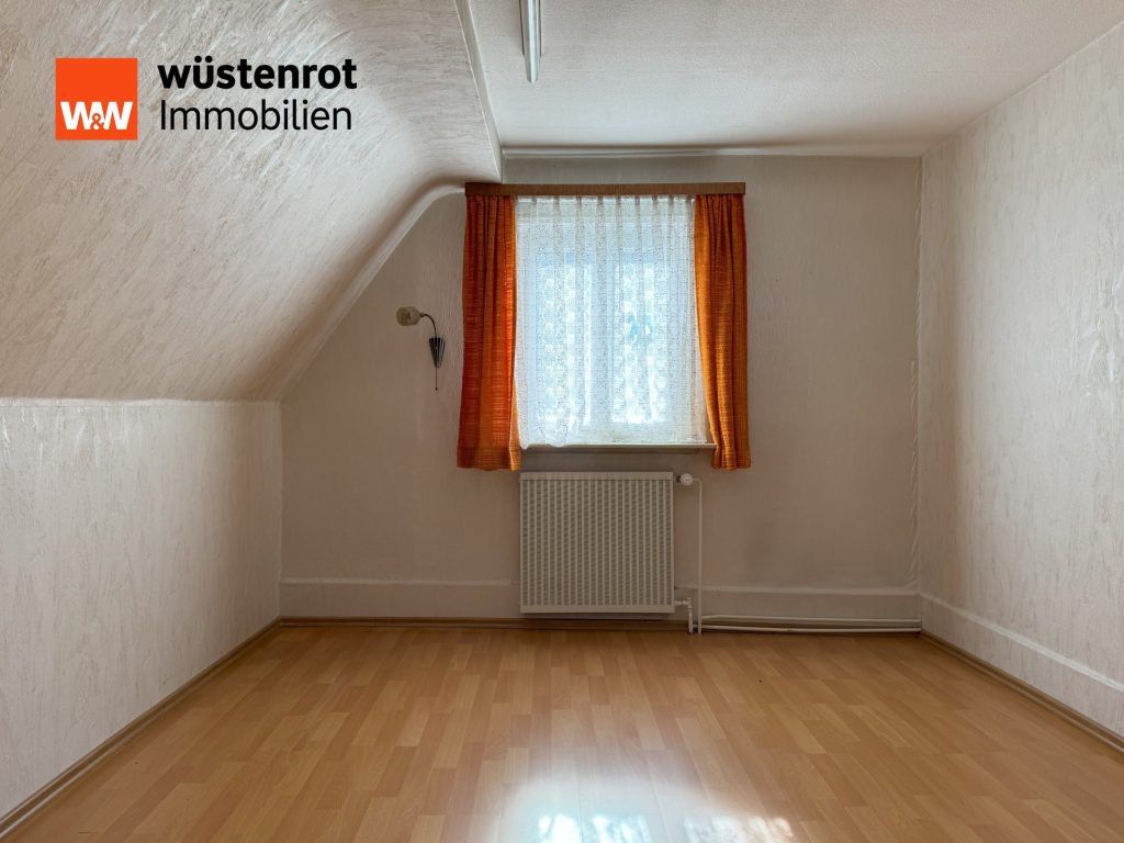 Immobilienangebot - Bad Urach - Alle - Jetzt den Wunsch vom eigenen Haus realisieren