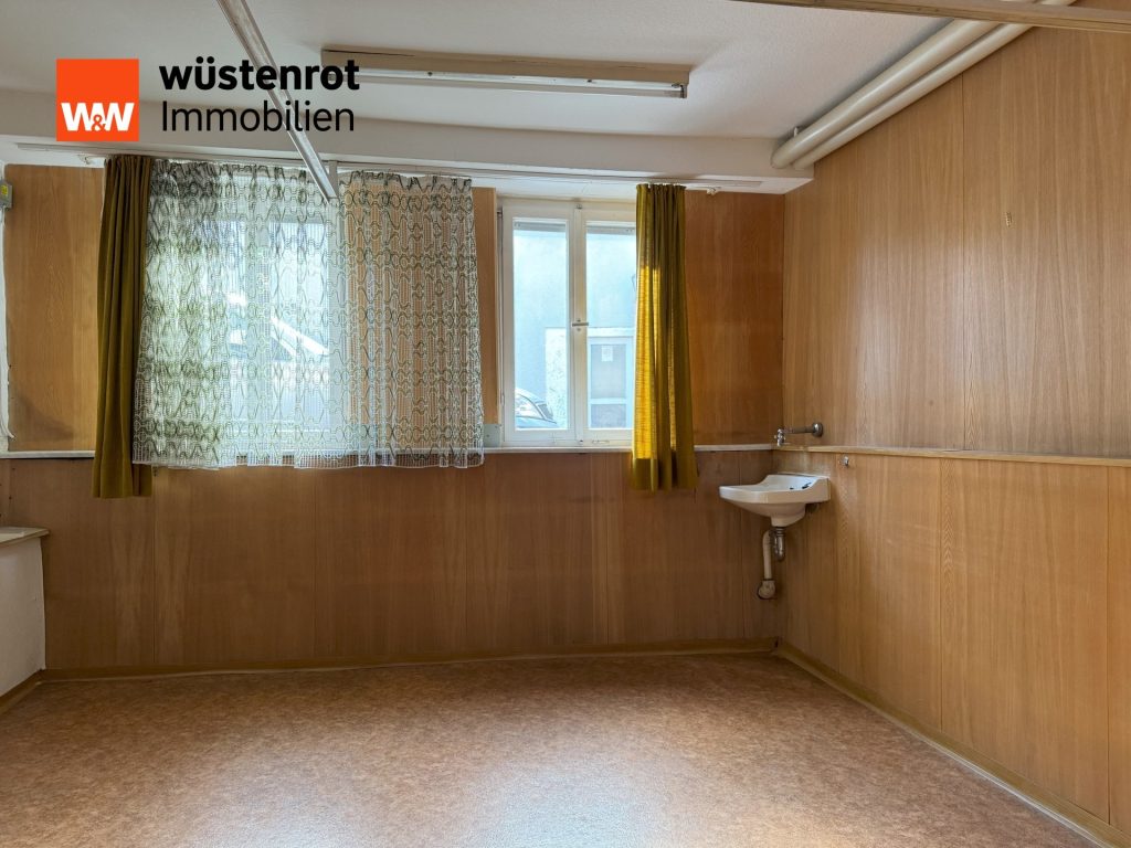 Immobilienangebot - Bad Urach - Alle - Jetzt den Wunsch vom eigenen Haus realisieren