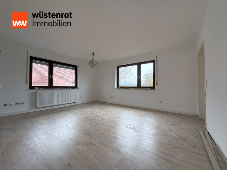 Immobilienangebot - Ellwangen (Jagst) / Hirlbach - Alle - Attraktive Wohnung im 1. Obergeschoss in kleiner Wohneinheit