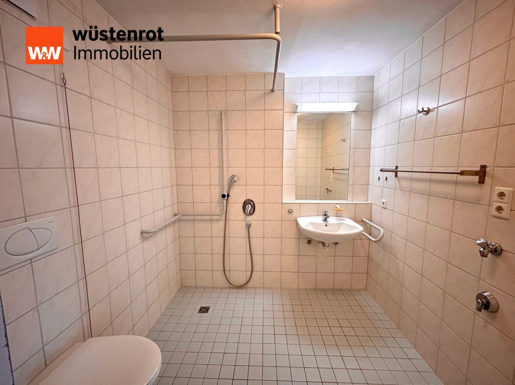 Immobilienangebot - Sachsenheim - Alle - Betreutes Wohnen: Moderne 1,5-Zimmerwohnung in Kleinsachsenheim