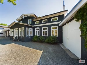 Immobilienangebot - Boren - Alle - Luxus-Unikat: Haus mit Geschichte und Stil