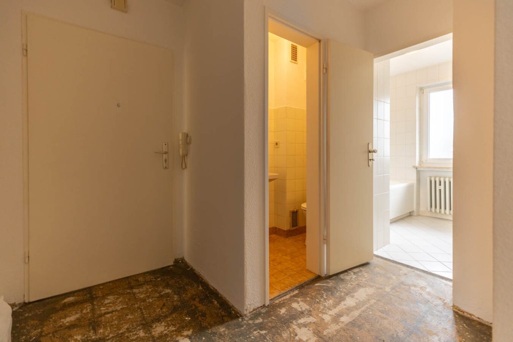 Immobilienangebot - Neubiberg - Alle - Großzügige 3-Zimmer Wohnung mit Loggia und viel Platz!