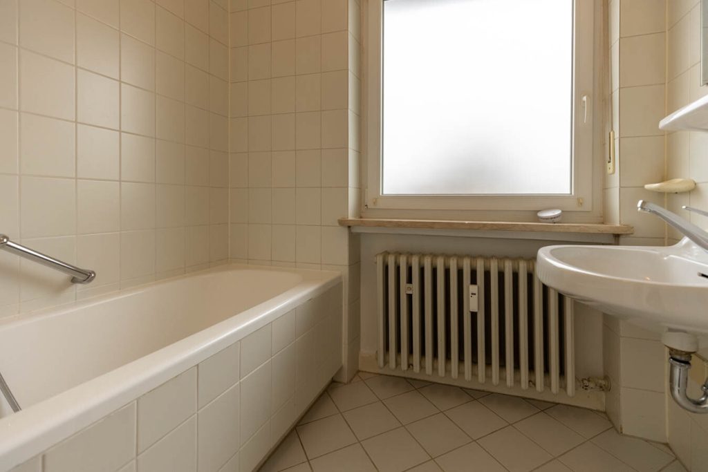 Immobilienangebot - Neubiberg - Alle - Großzügige 3-Zimmer Wohnung mit Loggia und viel Platz!