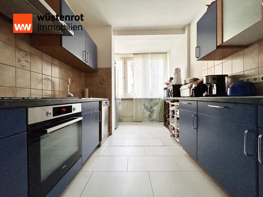 Immobilienangebot - Villingen-Schwenningen in Schwenningen - Alle - Miete war gestern - jetzt ins Eigenheim.
4 elegante Zimmer auf 83 m². Großzügig
wohnen auf 2 Ebenen.