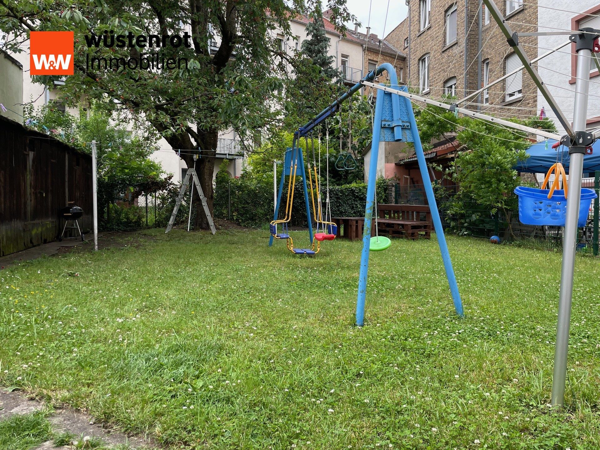 Immobilienangebot - Frankfurt am Main / Fechenheim - Alle - Investitionsperle in Frankfurt-Fechenheim: Vollvermietetes Mehrfamilienhaus mit 8 Einheiten