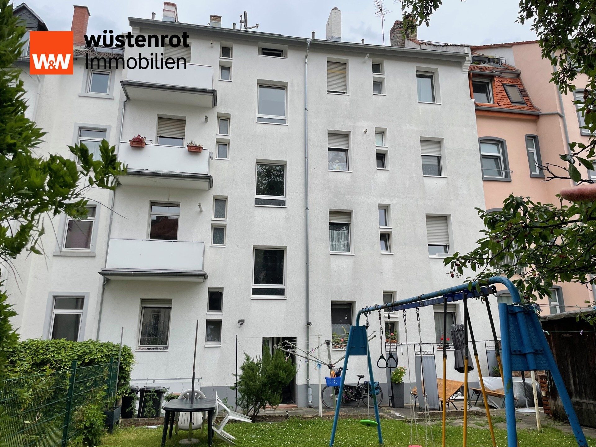 Immobilienangebot - Frankfurt am Main / Fechenheim - Alle - Investitionsperle in Frankfurt-Fechenheim: Vollvermietetes Mehrfamilienhaus mit 8 Einheiten