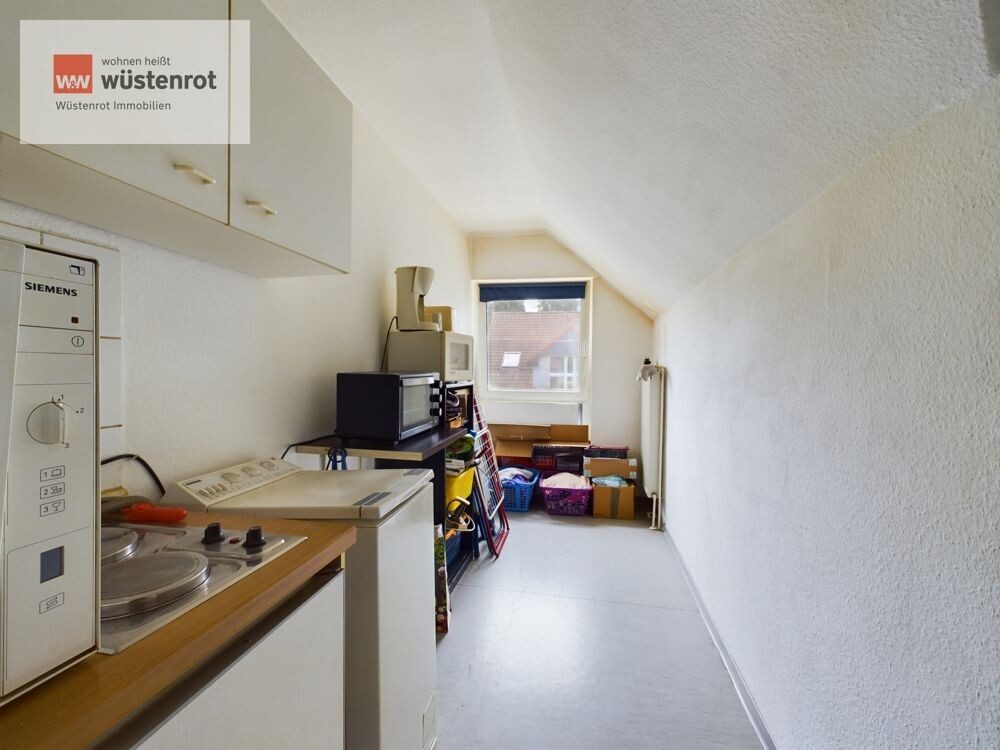 Immobilienangebot - Hannover - Alle - Investieren oder Einziehen? - Dachgeschosswohnung mit Parkplatz