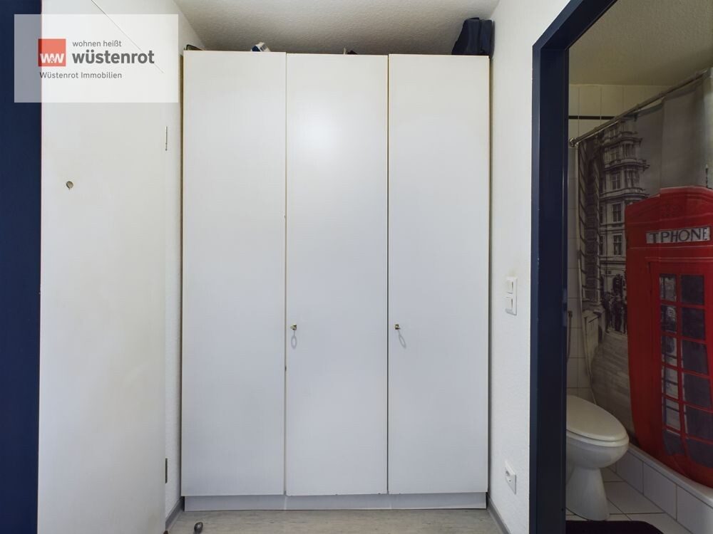 Immobilienangebot - Hannover - Alle - Investieren oder Einziehen? - Dachgeschosswohnung mit Parkplatz