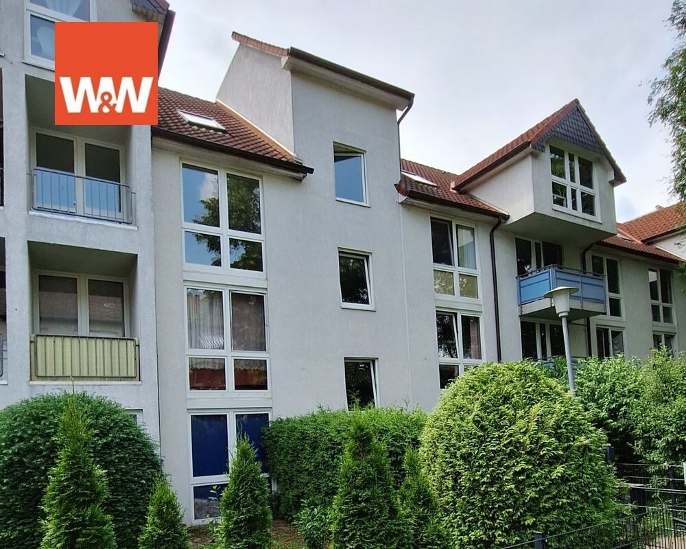 Immobilienangebot - Hannover - Alle - Investieren oder Einziehen? - Dachgeschosswohnung mit Parkplatz